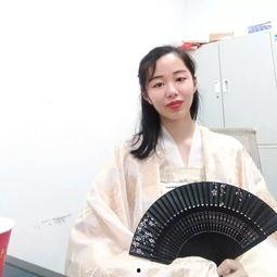 进娱乐圈为了吃瓜推文